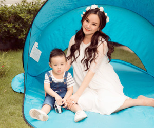 Gần đến ngày sinh nở, Vy Oanh vẫn rạng rỡ chơi đùa cùng con trai