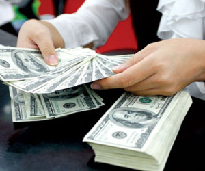 Sáu tháng, hơn 2 tỷ USD kiều hối về TP HCM