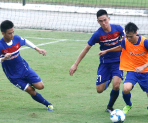 Tiến Dụng thừa nhận nhát bóng sau chấn thương