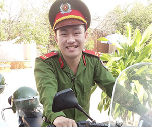 Chiến sĩ nghĩa vụ công an đạt 10 điểm môn Sử
