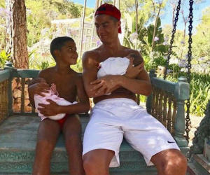 Choáng: Ronaldo lách luật, đẻ thuê sinh đôi phi tự nhiên