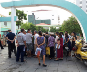 Khóc, cười chuyện bốc thăm vào trường mầm non
