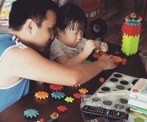 Nỗi niềm của các ông bố có con gái: Bỗng một ngày thấy con đã lớn