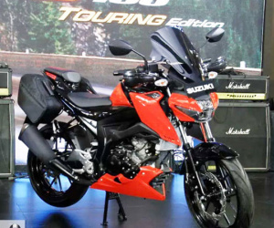 Suzuki GSX-S150 bản đường trường giá gần 1.900 USD ở Indonesia