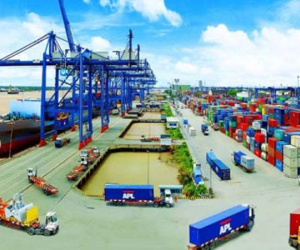 Việt Nam nhập siêu lớn nhất từ Hàn Quốc