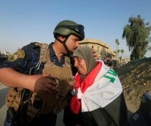 "Vương quốc" của Nhà nước Hồi giáo IS đã về tay dân Iraq