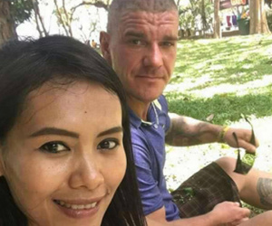 Bị nghi giết bạn gái, du khách tự cắt cổ khi bị bắt tại Thái Lan