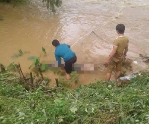 Chạy nửa cây số theo thi thể nạn nhân bị lũ cuốn