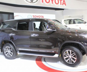 Vì sao Toyota Fortuner không giảm giá nhưng vẫn đắt hàng?