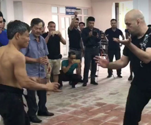 Cao thủ Vịnh Xuân vẫn ở Việt Nam, chờ Huỳnh Tuấn Kiệt