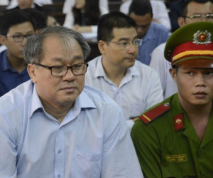 Phạm Công Danh biến bảo vệ thành giám đốc rút tiền tỷ như thế nào?