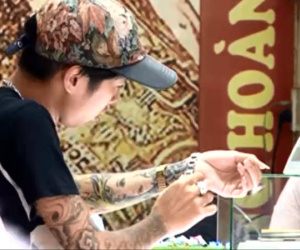 Video: Thủ đoạn mới của tội phạm chuyên "nhắm" các cơ sở buôn vàng bạc