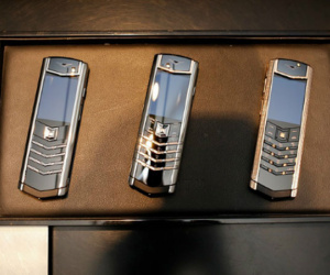 Vertu vẫn hút nhà giàu Việt bất chấp vỡ nợ