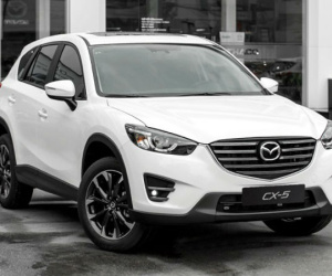 Giảm giá mạnh, Nissan X-Trail, Honda CR-V vẫn chào thua Mazda CX-5