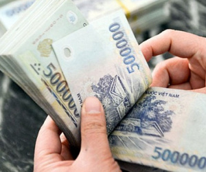 Nhân viên công ty mua bán nợ thu nhập nghìn USD mỗi tháng