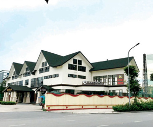 Những công trình “lạ” trong sân bay Bạch Mai