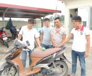 Hà Nam: Bắt 2 đối tượng tàng trữ 1 cây heroin