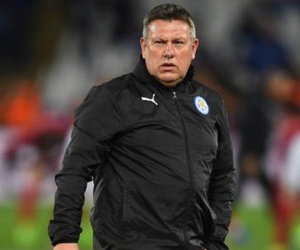 HLV Leicester gián tiếp “lật mặt” Arsenal và Barcelona