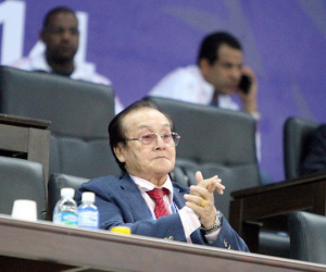 "Không cấp phép cho Flores đấu Huỳnh Tuấn Kiệt"