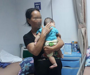 Xót xa lời kể của người mẹ có con trai 6 tháng tuổi bị sùi mào gà sau khi cắt bao quy đầu