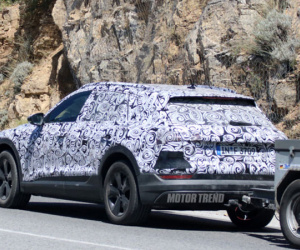 Lộ diện hình ảnh Audi E-Tron Quattro chạy thử nghiệm