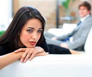 Muốn chia tay vì thấy bạn trai "dưới cơ" mình
