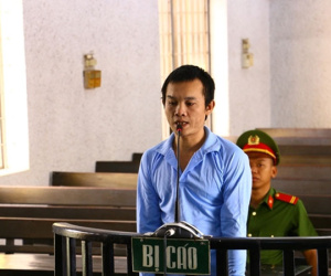14 năm tù cho người cha thú tính hiếp dâm con gái ruột