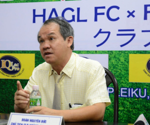 Bầu Đức bắt tay với đội bóng ở J.League 1