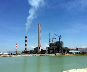 Bộ Công Thương đình chỉ giám đốc đơn vị tư vấn nhận chìm bùn thải ở Vĩnh Tân