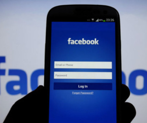 Dấu hiệu nghiện Facebook cần nhập viện tâm thần