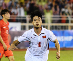 Công Phượng lập siêu phẩm, U22 Việt Nam lọt VCK U23 châu Á