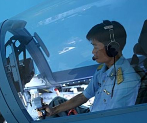 Việt Nam sản xuất buồng lái mô phỏng của Su-30