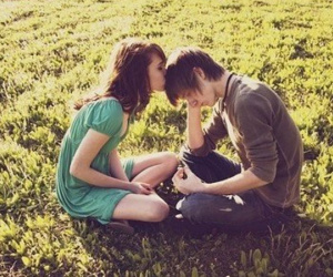 Càng ngày tôi càng phải gồng mình trong mối quan hệ với bạn trai