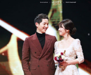 Song Joong Ki bị chỉ trích dùng chuyện kết hôn quảng bá phim mới