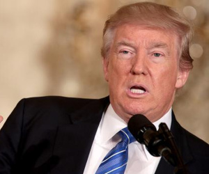 Tổng thống Trump "chạnh lòng" vì không được phe Cộng hòa bảo vệ