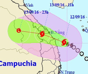 Cưỡng chế người dân, tàu thuyền không tránh bão số 4