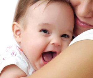 “5 phút thủ thỉ” và “cái ôm 8 giây” - hai cách dạy con ngoan được nhiều cha mẹ Nhật áp dụng