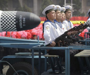 Kim Jong Un đòi ông Trump xin lỗi