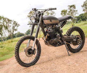 “Xế nổ” Honda XR250 phong cách vinduro siêu tối giản