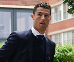 Ronaldo nơm nớp lo sợ trong “Ngày phán xử” vụ trốn thuế