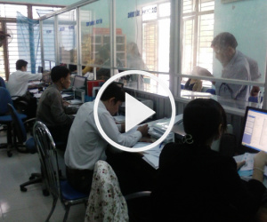 Video Làm gì khi cán bộ nói sếp đi vắng?