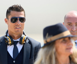 Ronaldo có nguy cơ đi tù 15 năm, nộp phạt 75 triệu euro