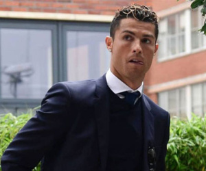 Ronaldo đối đáp gay gắt với thẩm phán khi ra tòa