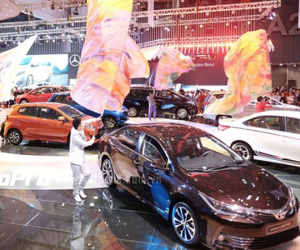 Toyota tung MPV hạng sang Alphard - Xe nhỏ Toyota Wigo thách thức Hyundai i10