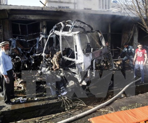 Afghanistan: Đánh bom liều chết nhằm vào đoàn xe hộ tống của NATO