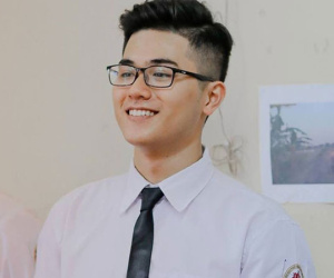 "Con nhà người ta" đích thực là đây: Thủ khoa ĐH Y lại còn cực kì đẹp trai!