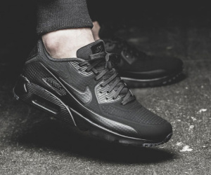 Khám phá bí mật về ba phong cách giày sneaker đặc trưng