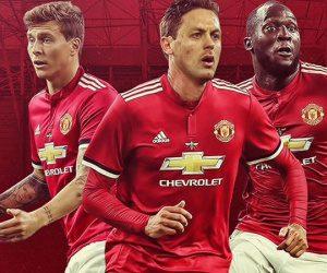MU xong bộ khung: Thâu tóm danh hiệu thôi, Mourinho!