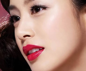 Người có tướng mắt này tránh càng xa càng tốt