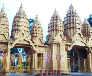Ông Trầm Bê chi hàng trăm tỷ xây dinh thự và chùa vàng ở Trà Vinh